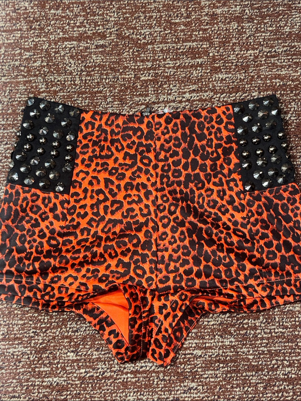 NWT Carapace Orange Leopard Print Studded stretch High-Waist hot Shorts punk
